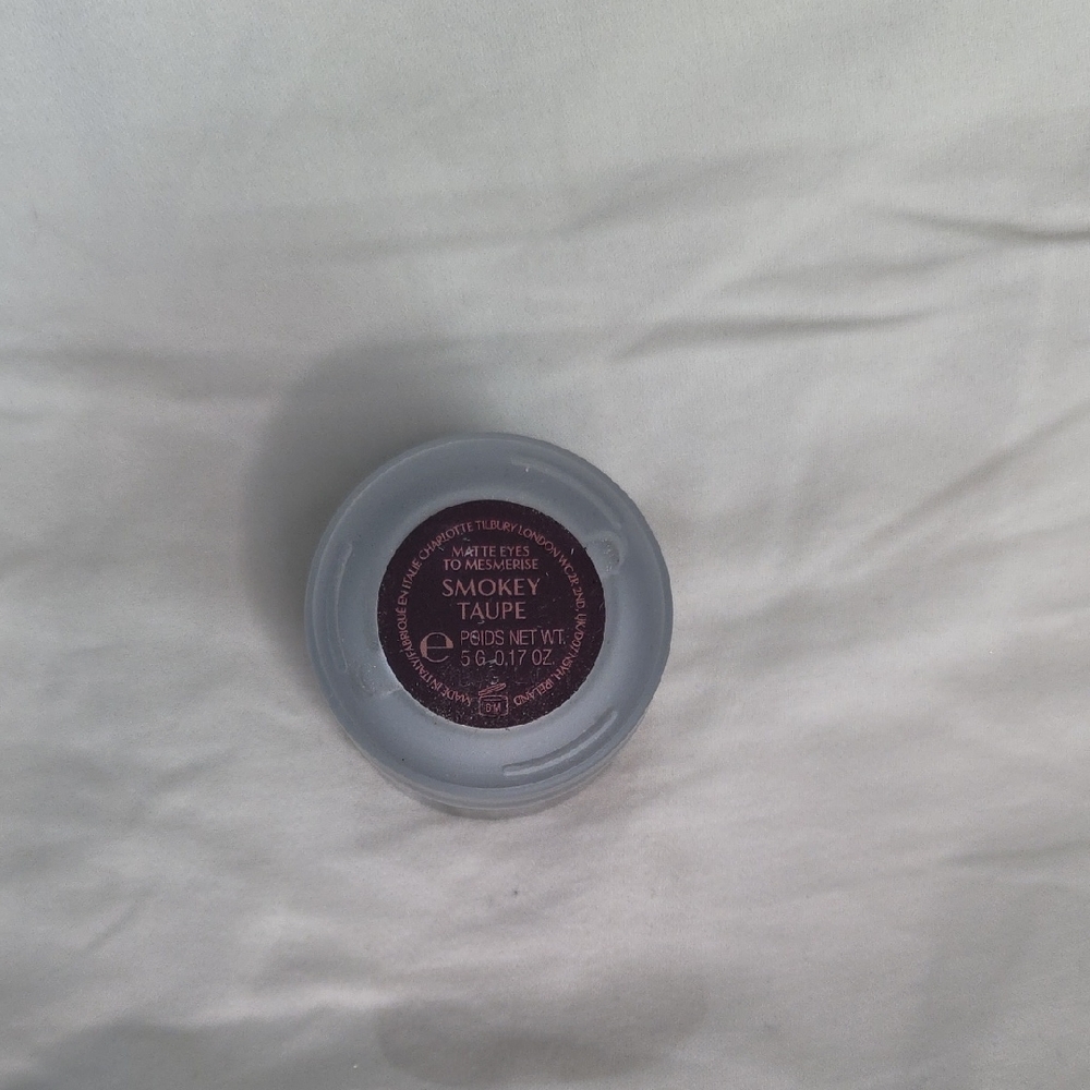 Charlotte Tilbury Smokey Taupe Matte Eyes to Mesmerise
